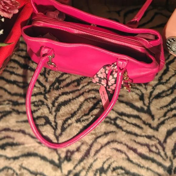 Pink Craft And Borrow Purse With A Katespade Scarf And Betsy Johnson Keychain - Picture 4 of 7